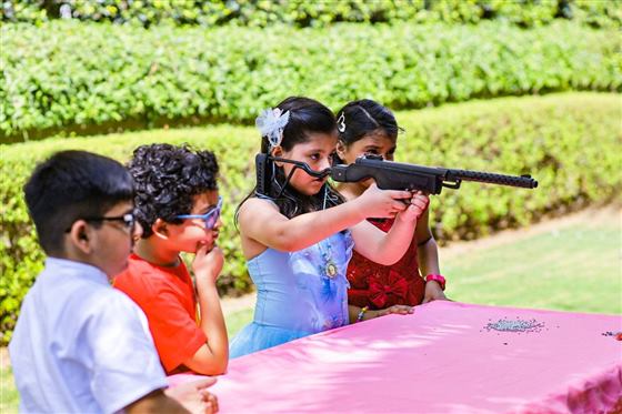 Balloon Shooting — Meaura Events activity