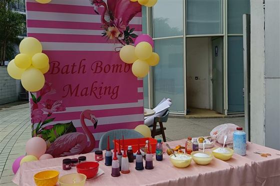 Bath Bomb — Meaura Events activity
