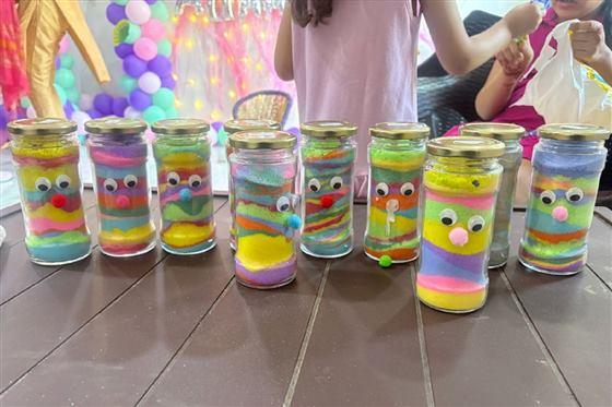 Sand Art — Meaura Events activity