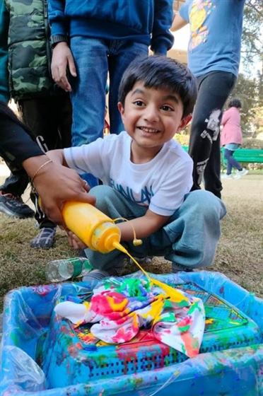 T-Shirt Colouring — Meaura Events activity