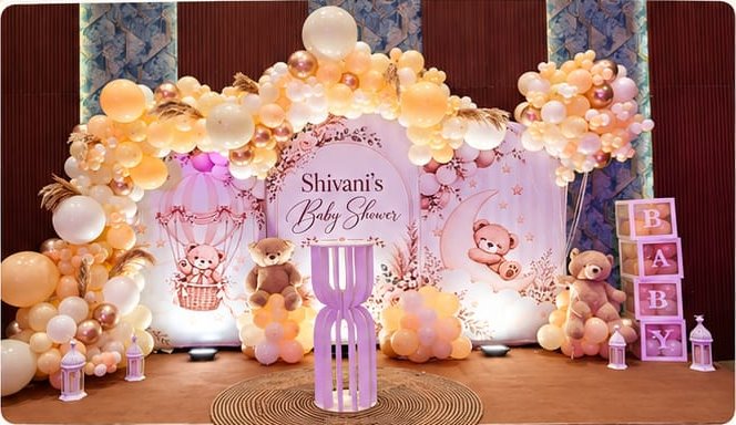 Hot Air Balloon Dream Baby Shower decoration by Meaura Events