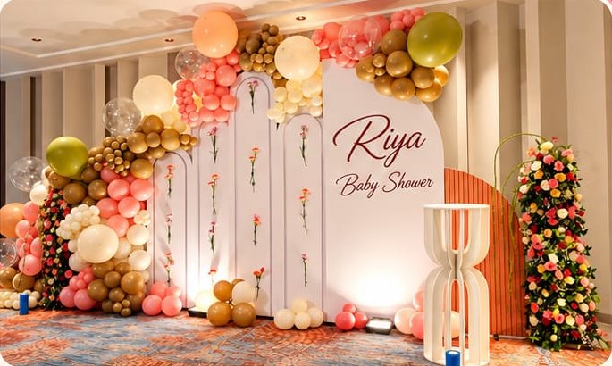 Floral Luxe Baby Shower decoration by Meaura Events